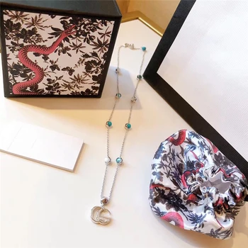 

1:1 S925 sterling silver necklace, classic retro letter pattern necklace, exquisite workmanship, romantic Valentine's Day gift