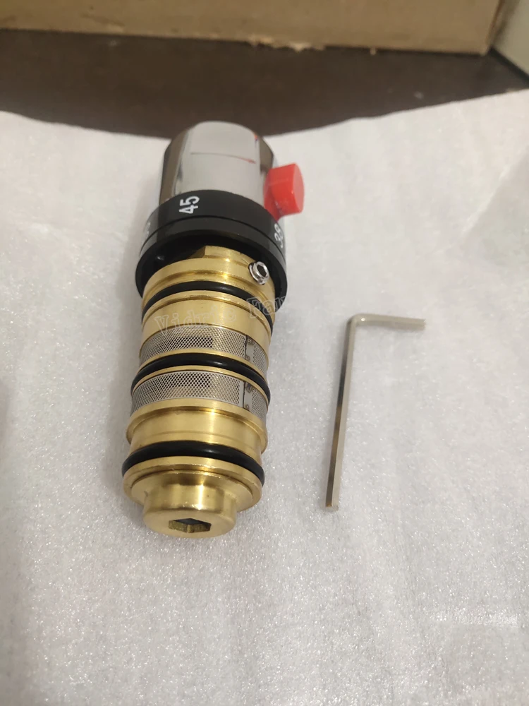 Bathroom shower faucet screw thread/top wire Thermostatic Spool cartridge, Brass thermostatic valve mixer for solar water heater
