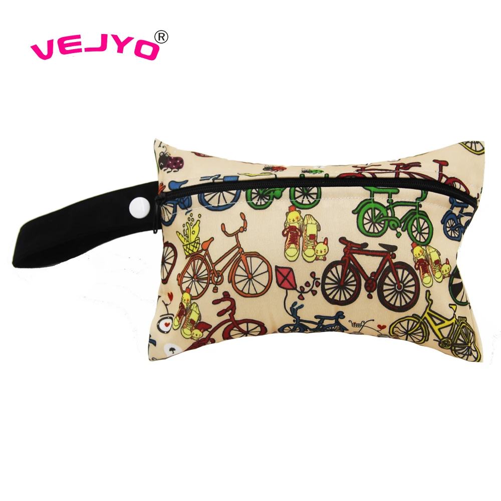 

8" by 5.5" Pocket Baby Reusable Cloth Diaper Nappy Cycling Small Wet Bag for Stroller