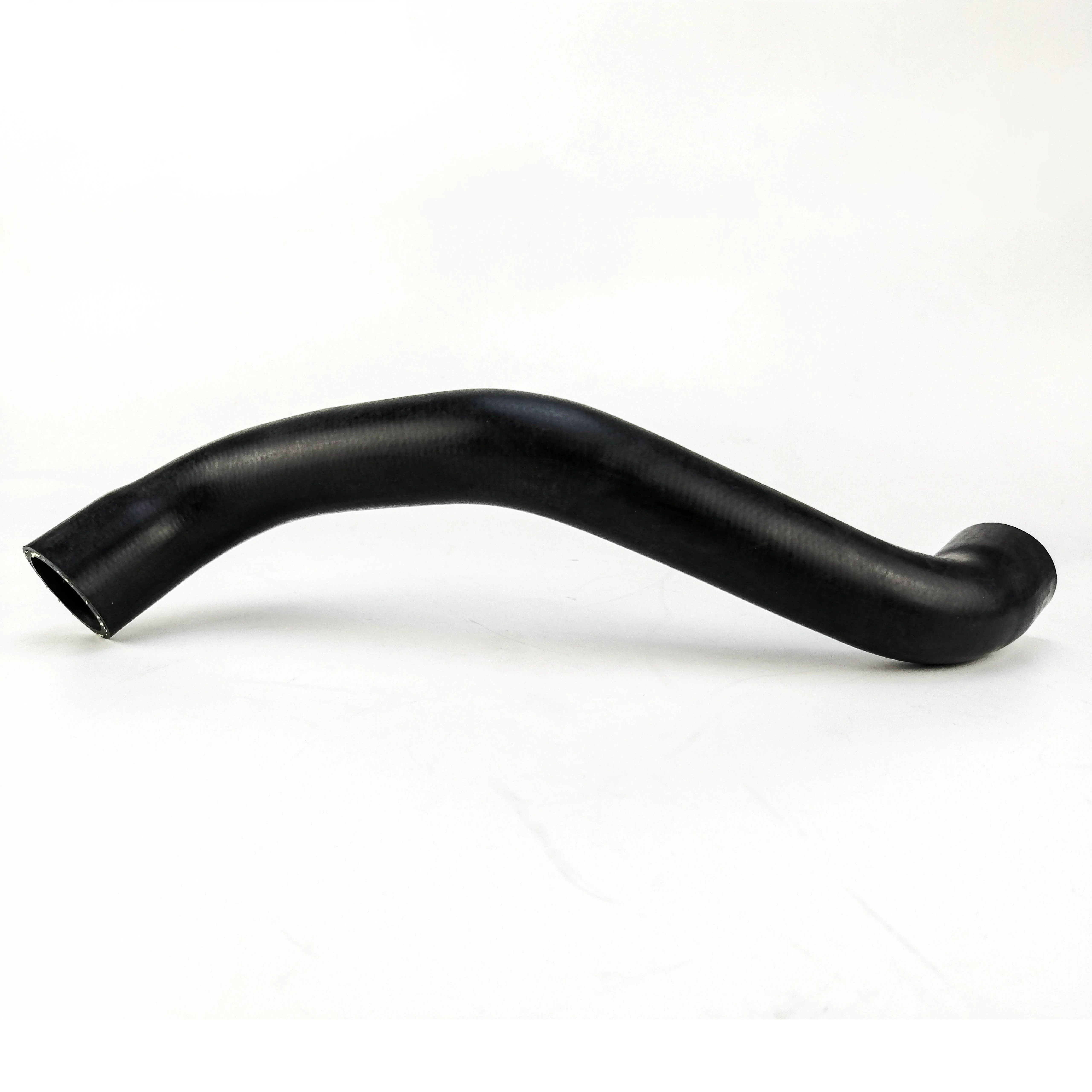 1 шт. OEM A2465010182 шланг для воды для Mercedes Benz A/B/CLA/GLA резиновый шланг для охлаждающей жидкости