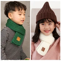 Korean Version Of Knitted Children's Warm Scarf Winter Leather Label Wool Baby Parent-child Labeling Bib Winter Scarf Children