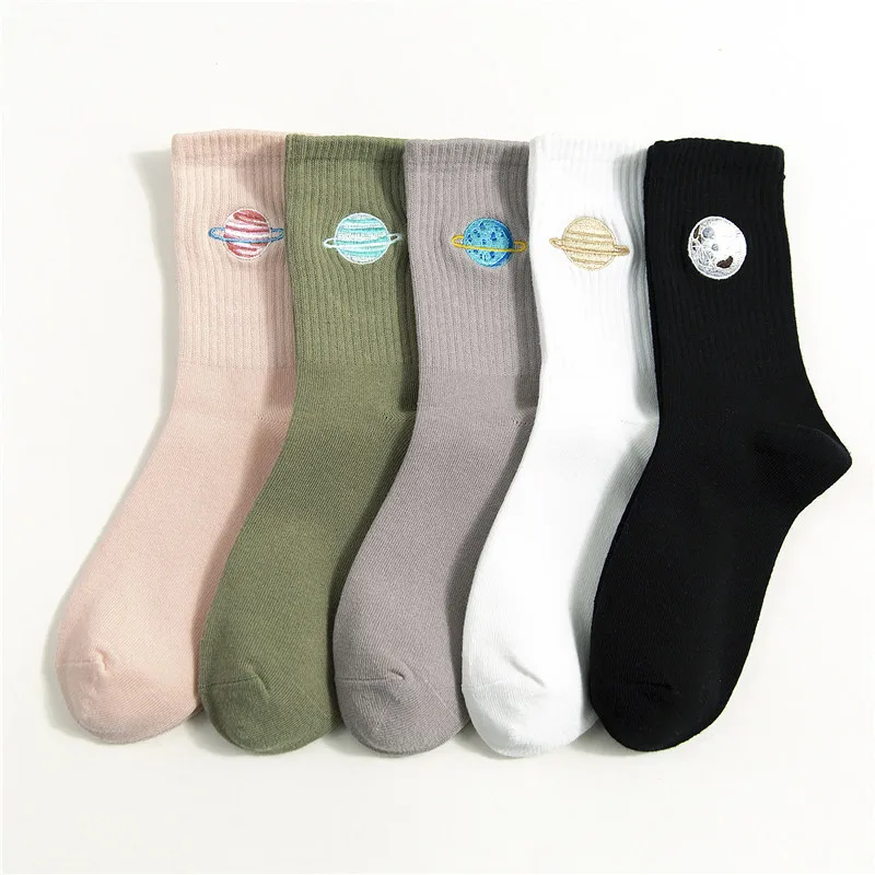 

Women Cotton Socks All Seasons New Fashion Space Embroidery Wild Series Ladies College Wind Sweet Deodorant Socks