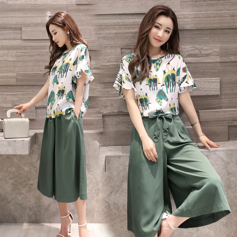 

Large size women's wide leg pants set 2019 new Korean version of the summer short sleeve thin trumpet sleeve ladies suit Loose