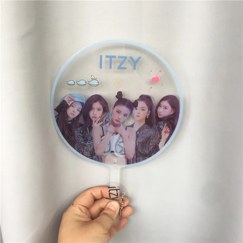 K POP ITZY ручные вентиляторы YEJI RYUJIN YUNA прозрачный ПВХ прозрачный альбом концертные вентиляторы подарки CHAERYEONG