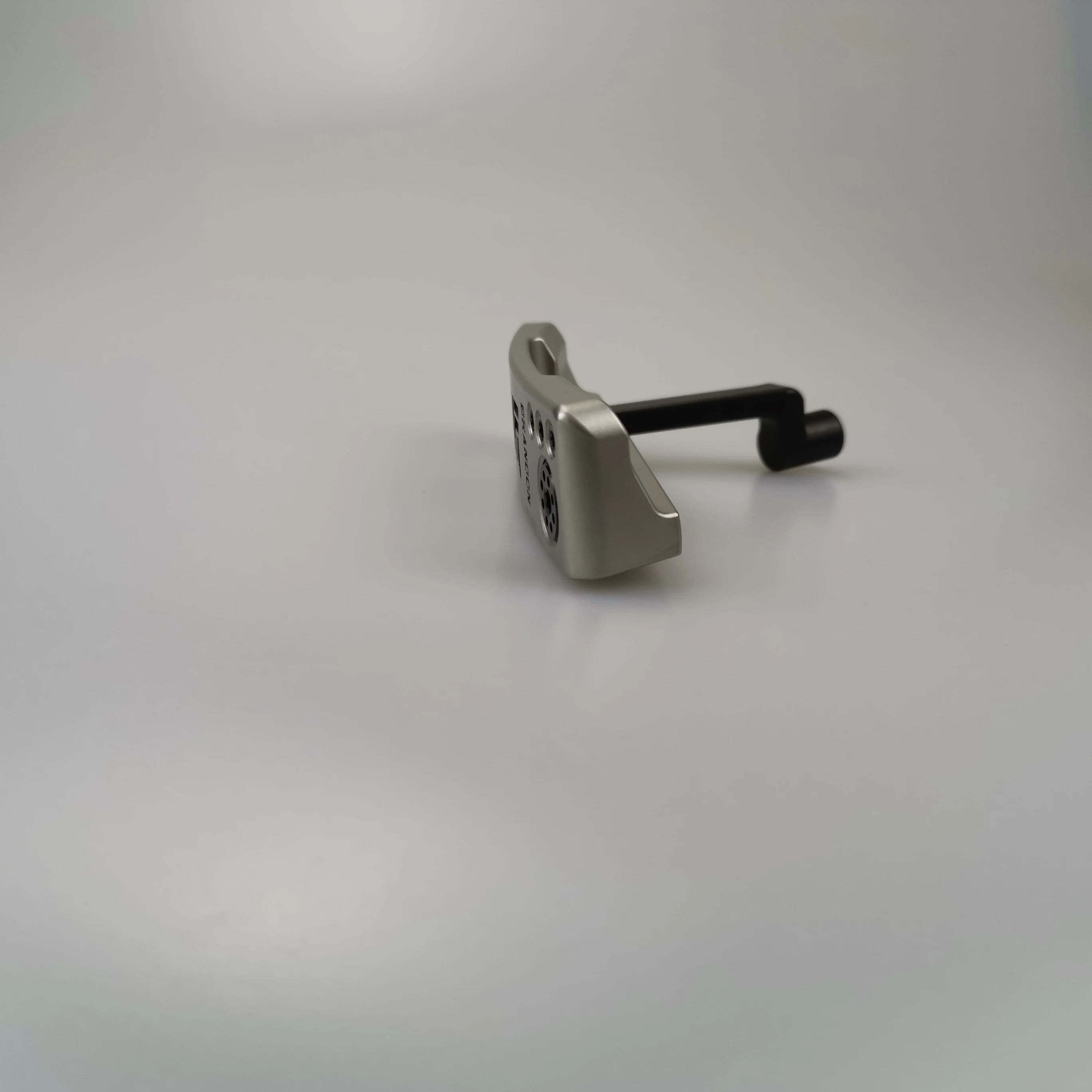 Golf clubs putter sliver BRANDON GEN2 32-36 inch High Quality with head cover free shipping
