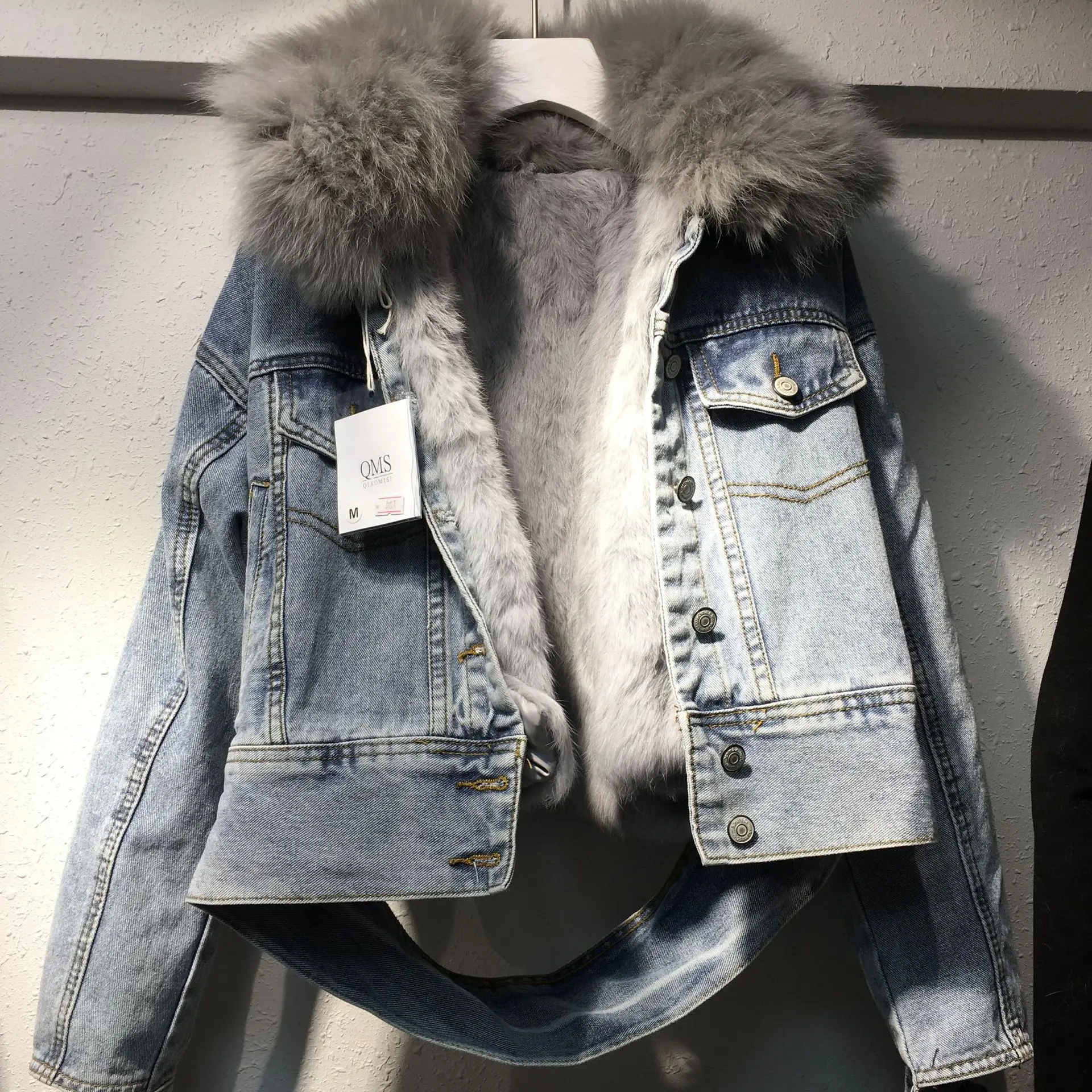 Женское новое зимнее корейское пальто стиль негабаритный меховой воротник и съемная подкладка из кроличьего меха короткая тонкая джинсовая куртка