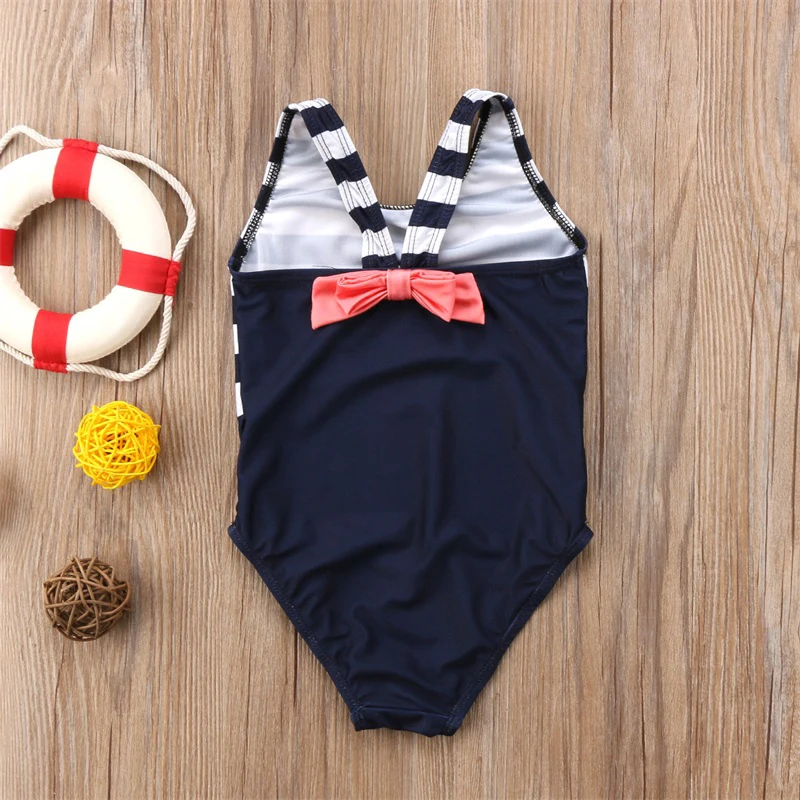 Новинка; цельнокроеное бикини для маленьких девочек; купальник с цветочным принтом; летняя полосатая пляжная одежда; бантик; купальный костюм; Бюстье; пляжная одежда