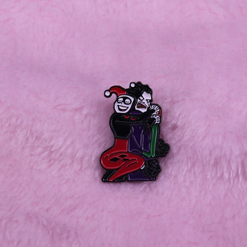 Mad Love Harley loves Joker брошь DC Comics Бэтмен вдохновил наших любимых клоуна подарок для