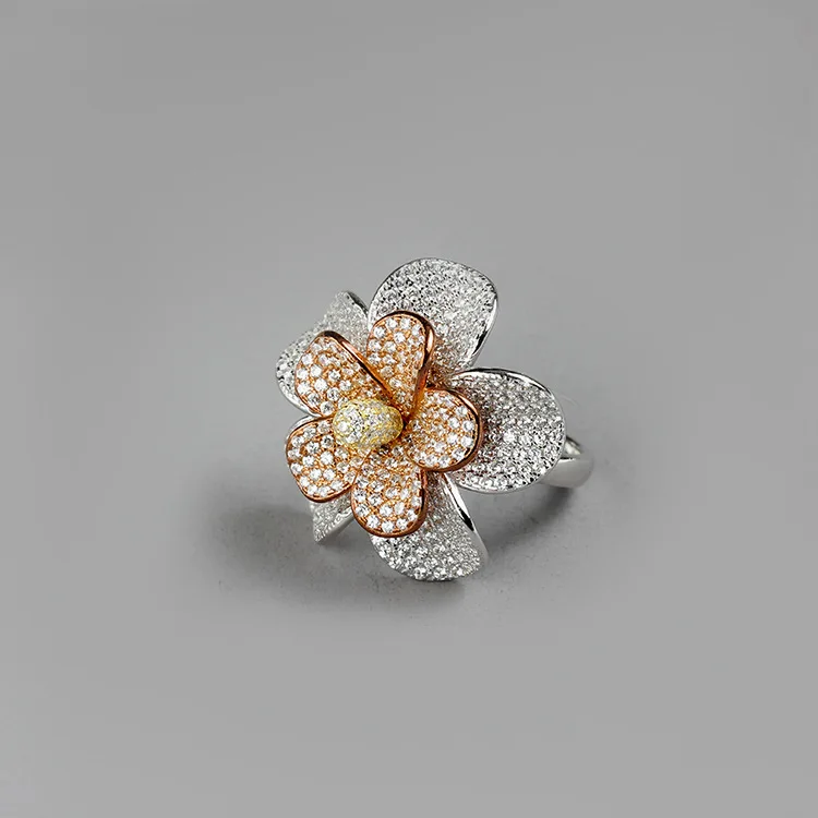 

CMajor S925 Sterling Silver Jewelry European and American Style Fashion Temperament Exaggeration Bud Flower 7A CZ Ring for Women