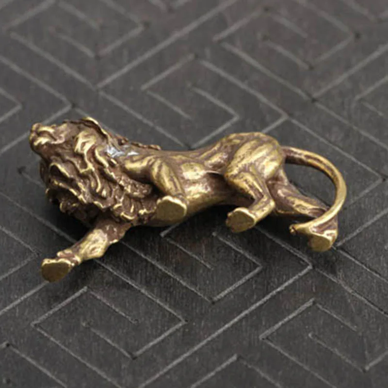 

Copper Lion Ornament Miniatures Craft Desk Home Decoration DIY Display Handmade