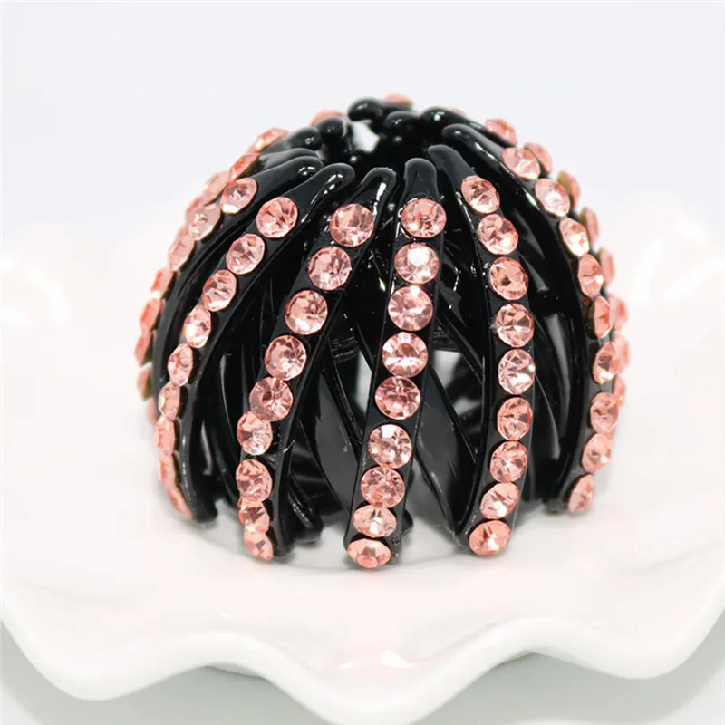 256001_no-logo_256001-1-06