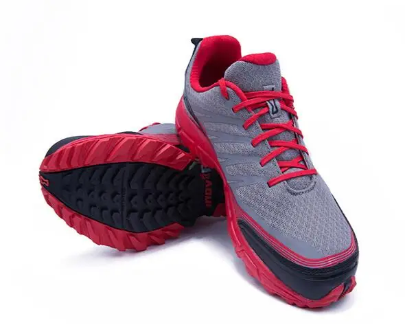 trail and road running shoes