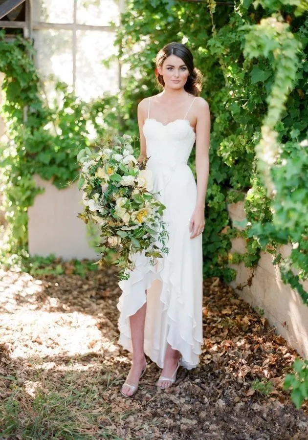 elegant-beach-high-low-wedding-dresses-spaghetti-straps-lace-chiffon-short-front-long-back-bridal-gowns-custom-size_conew1