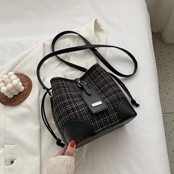 

Bag For Women 2020 new high-end drawstring solid color fabric casual versatile summer One Shoulder Messenger Bag