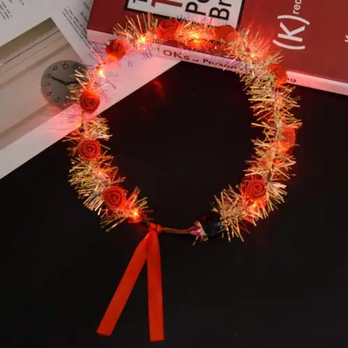 Красный Colorful Christmas Party Glowing Wreath Halloween Crown Flower Headband Women Girls LED Light Up Hair Wreath Hairband Garlands - Цвет: Красный
