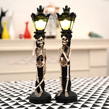 

2pcs Halloween Resin Skull Led Light Bar Haunted House Secret Room Desktop Ornament Halloween Night light Party Decoration