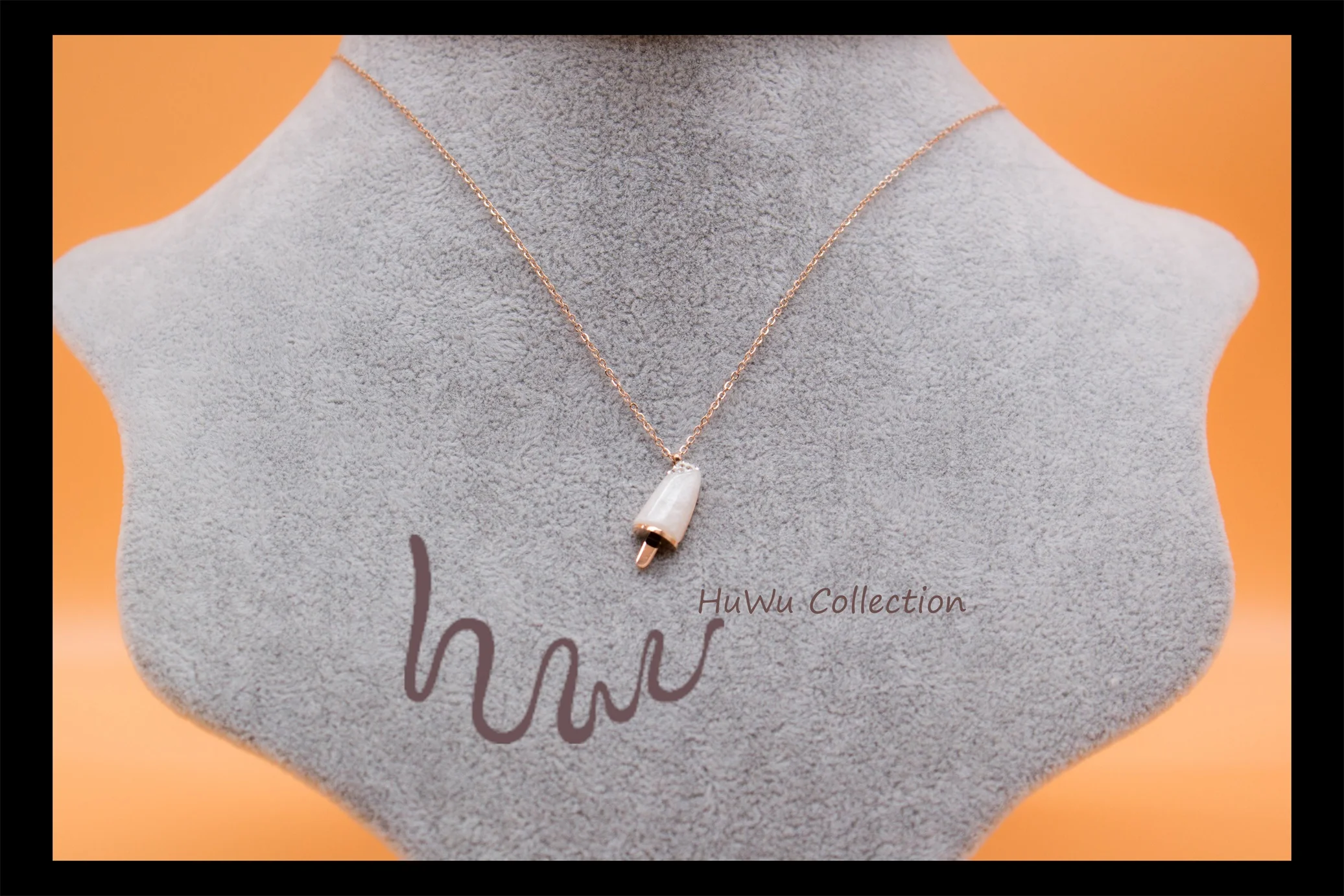

Unique Milky Ice Cream Pendant Necklace Natural Mother Pearl with Plated Rose Gold Trendy Newest Fashion Design from HuWu Brand