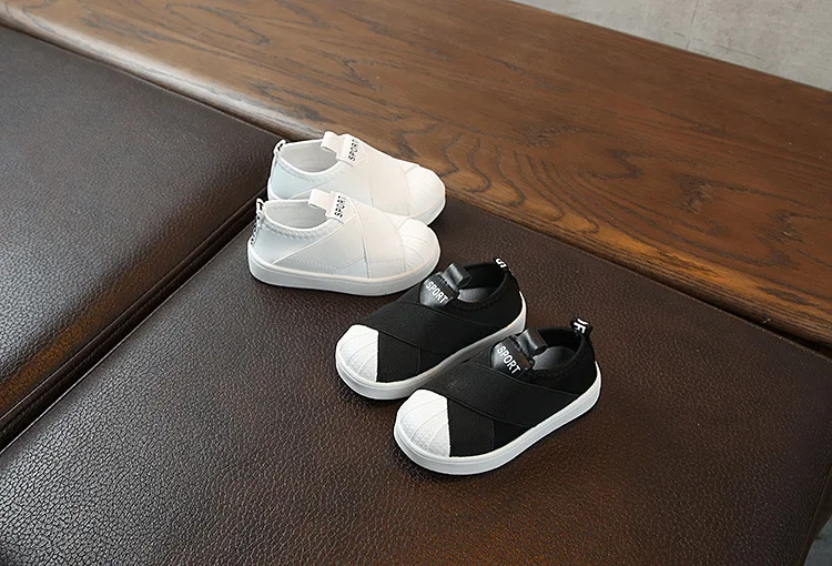 10812910776_1771690637