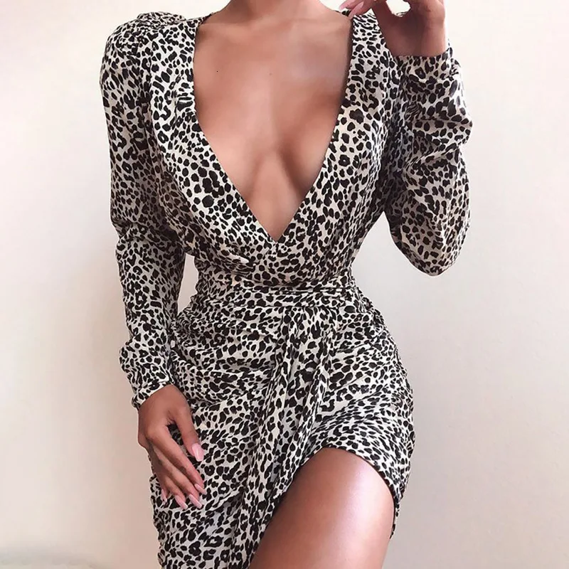 

DEAT 2019 Autumn Long Sleeve Bodycon Dresses Fall Women V-neck Sexy Leopard Dress Plus Size Clothing Fashion MG757