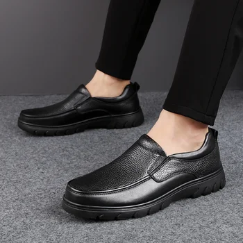 

Fashion Soft men shoes casual Genuine Leather Loafers Shoes Men High Quality Casual Falts Men Oxfords shoes big size 47