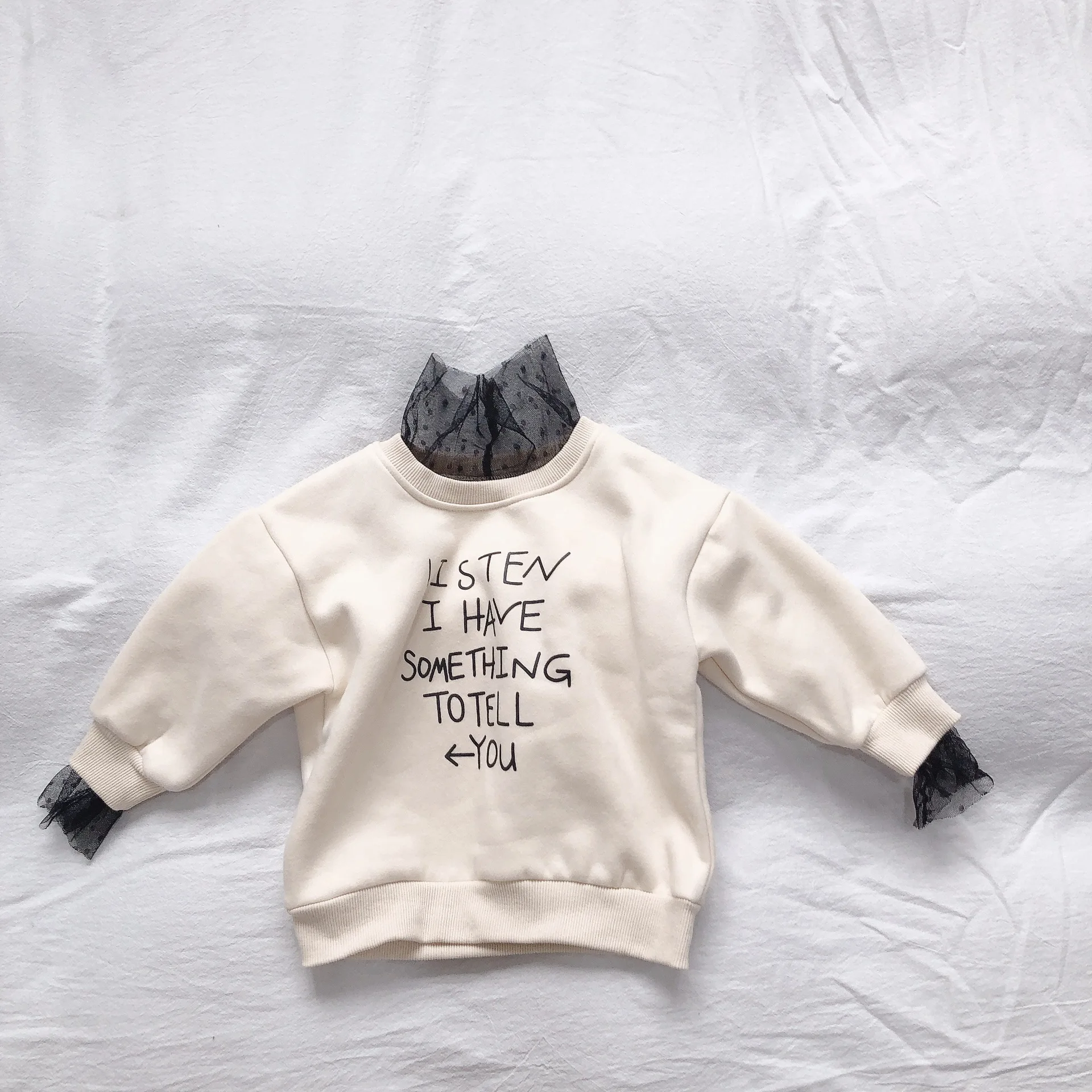 

Mom and Daughter Matching Clothes Sweatshirts for Girls Fashion Letter Print Lace Stitching Mommy and Me Hoodies Family Look New