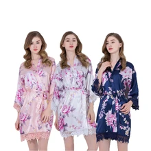 YUXINBRIDAL халаты с цветочным принтом с кружевной отделкой цветочный атласный Шелковый Свадебный невесты кимоно для невесты Халаты вечерние халат атласный 02