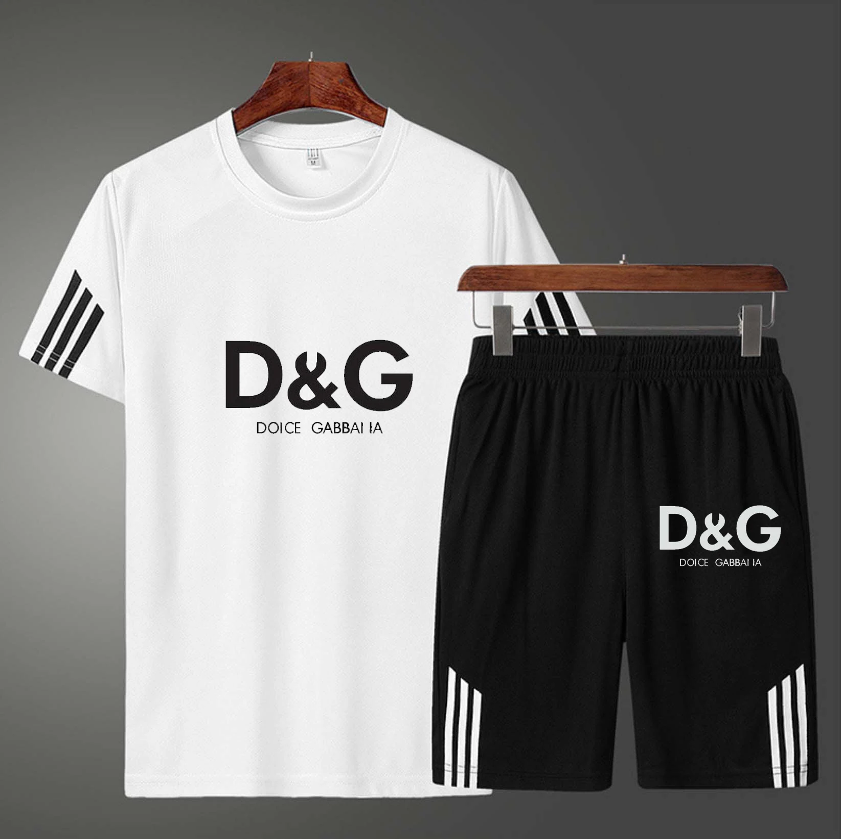 Summer new style quick-drying breathable fashion men's 2 short sets of men's sports shorts gym sportswear suit Summer new style quick-drying breathable fashion men's 2 short sets of men's sports shorts gym sportswear suit
