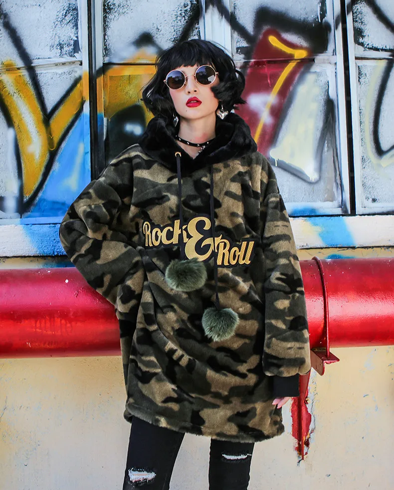 Зимние толстовки для женщин Harajuku Теплая Флисовая Куртка с капюшоном камуфляж негабаритных велюр искусственный свитер с мехом женские толстые пуловеры