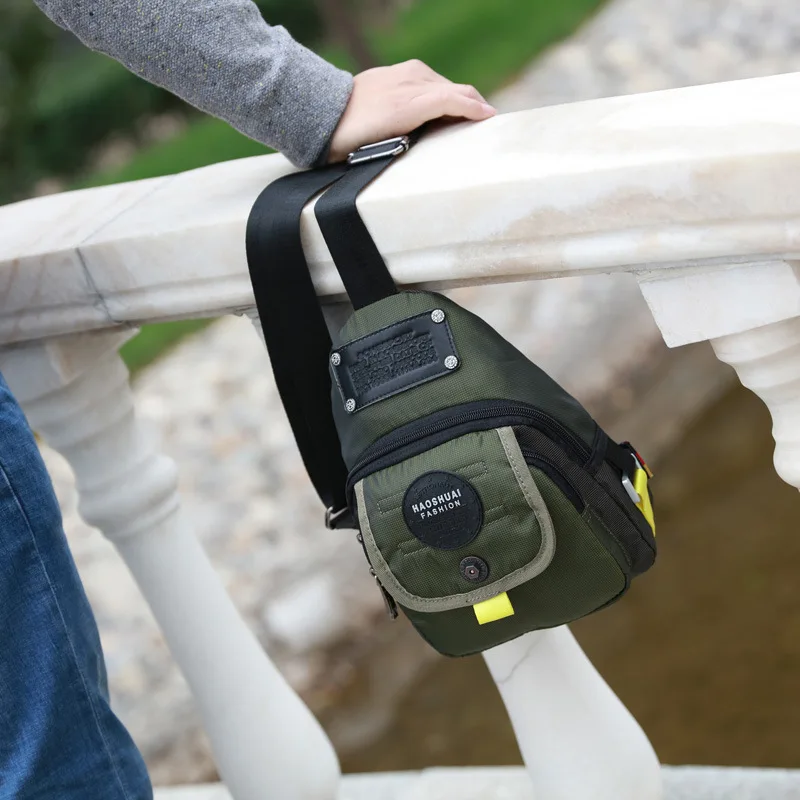 

Hao Handsome Chest Pack Men Outdoor Casual Satchel Fashion Travel Waterproof Nylon Backpack