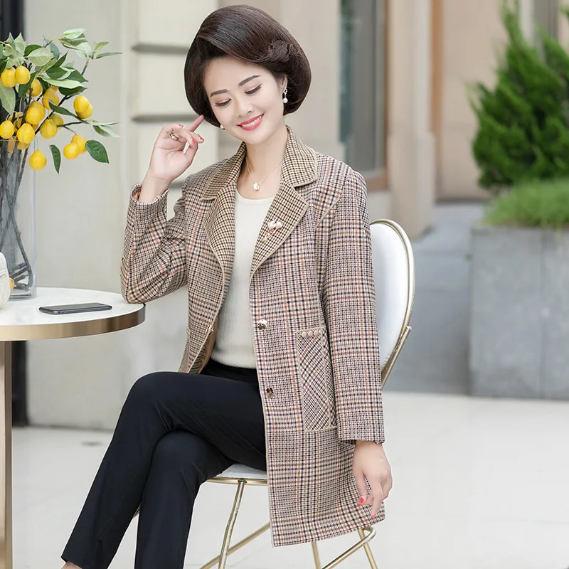 

2019 New Style Mom Autumn Clothing Mid-length Trench Coat Coat Comfortable Aunt Spring And Autumn Plaid Autumn Suit Trench Coat
