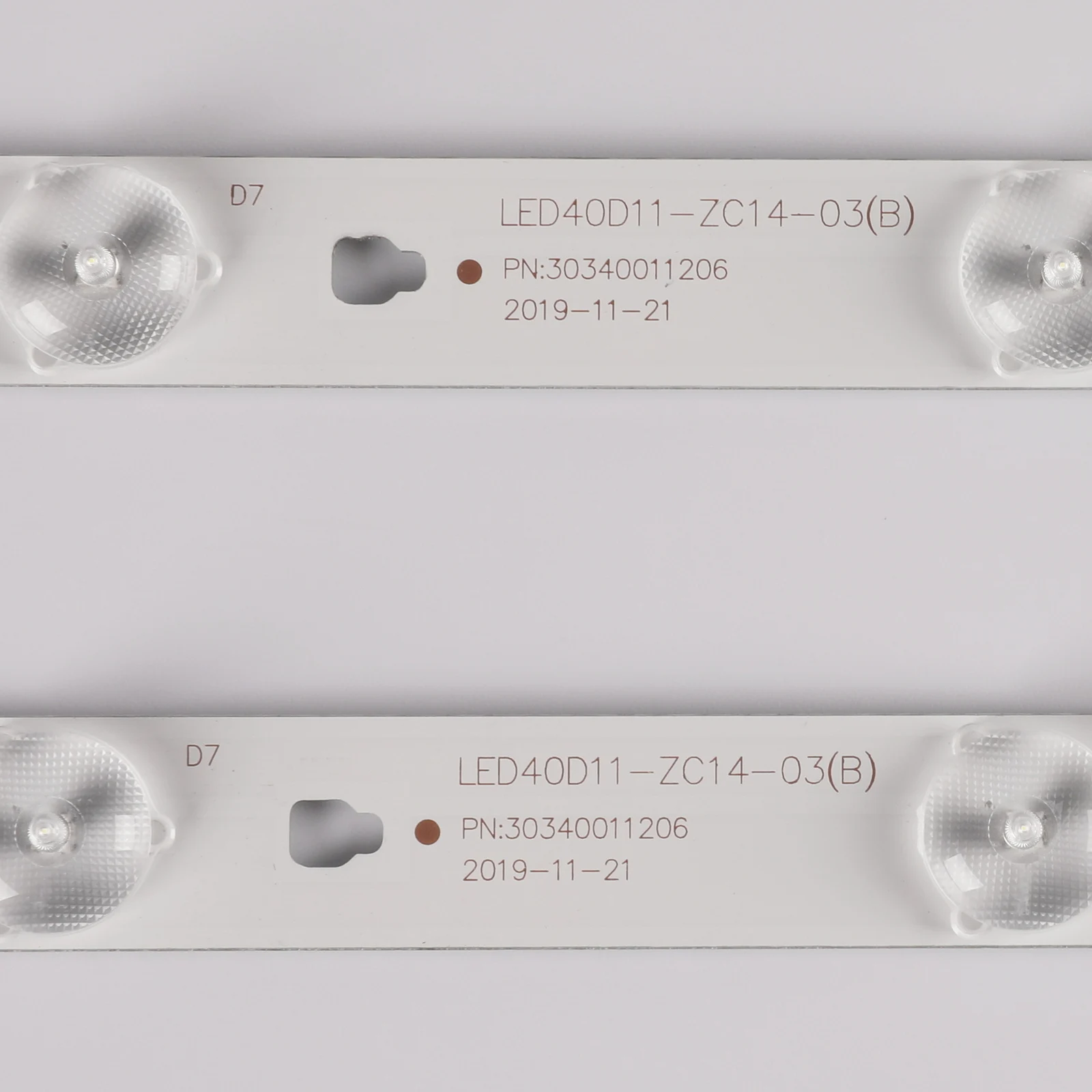 ο 4 / 11LED LED Ʈ Ʈ LT-40C540 LSC400HN01 LT-40E71(A) LED40D11-ZC14-03(B) LED40D11-ZC14-01 30340011206