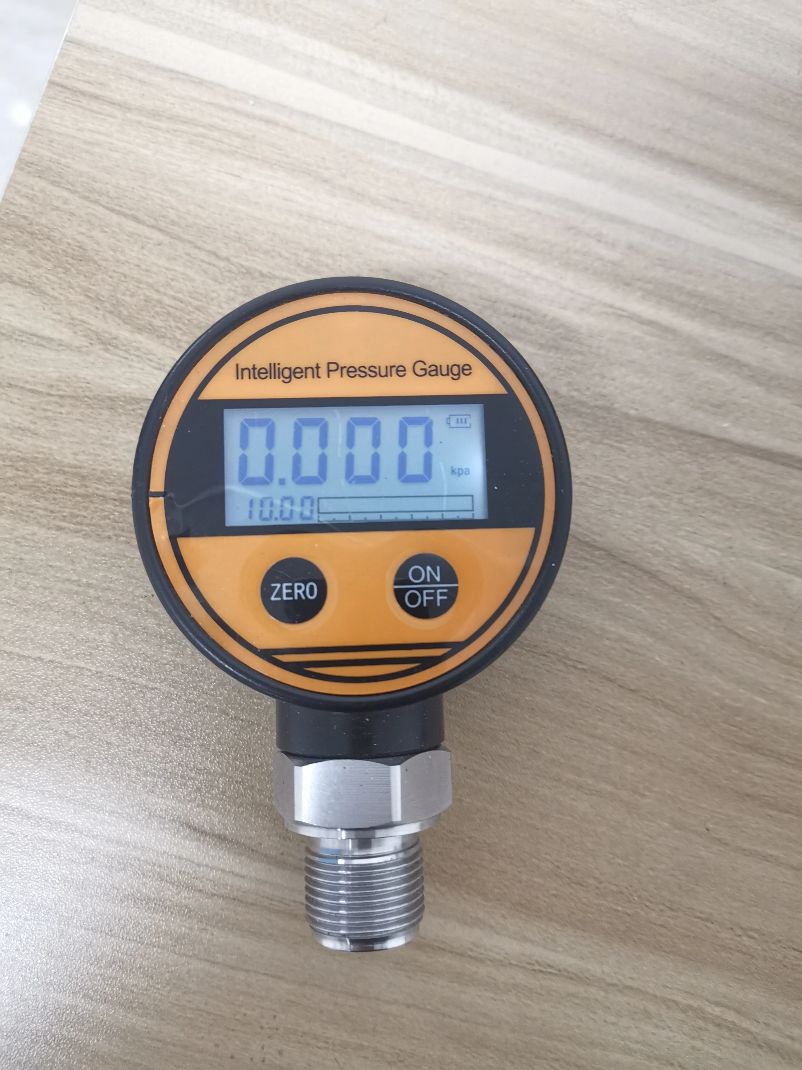 pessure-gauge-battery-digital-atm-atm-bar-mbar-0-60mpa-g1-4-56-off
