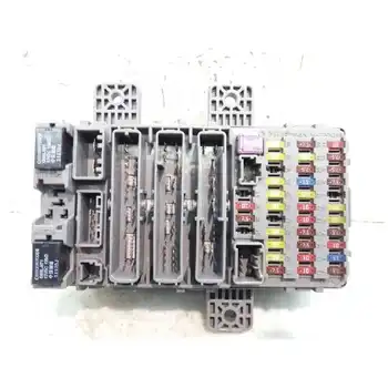 

2LN0UCCC070405 37832LN Case Relays/Fuses Honda Civic Saloon 5 (fk) 2.2 Ctdi