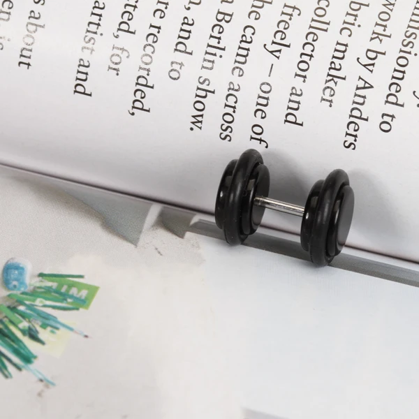 Pack of 2 PCS 18G Ear Studs Plug Artificial Ear Plug Ear Taper Ear Stretcher Fashion Jewelry Black