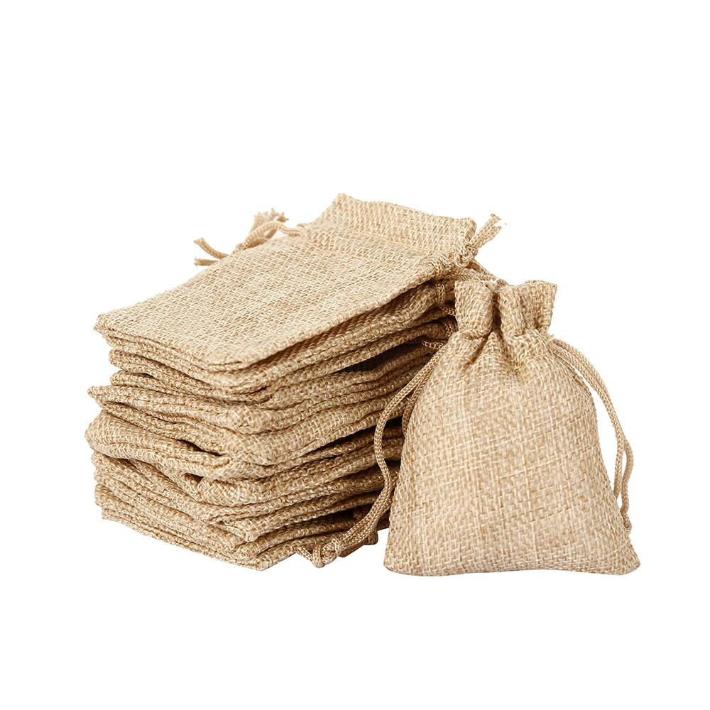 

50pcs Gift Candy Bags Wedding Vintage Natural Burlap Packaging Favor Pouch Birthday Drawstrings Jute Engagement Goodie Bags