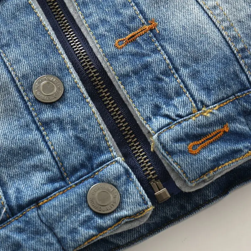 3769490096_1120678444