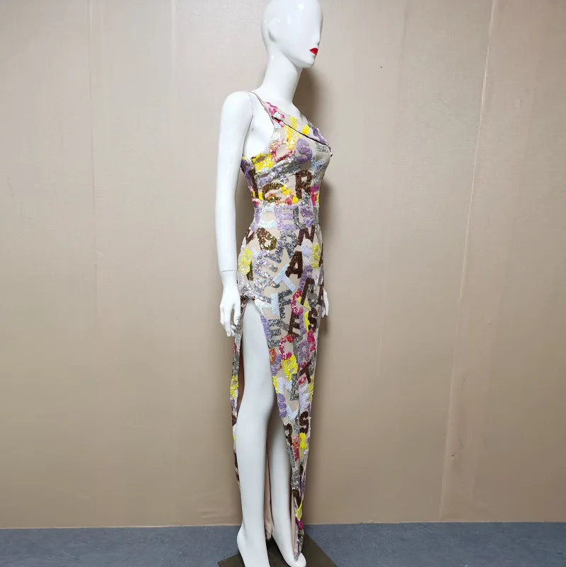 N}}H%D78`IHN9{_}`(Y0WEL