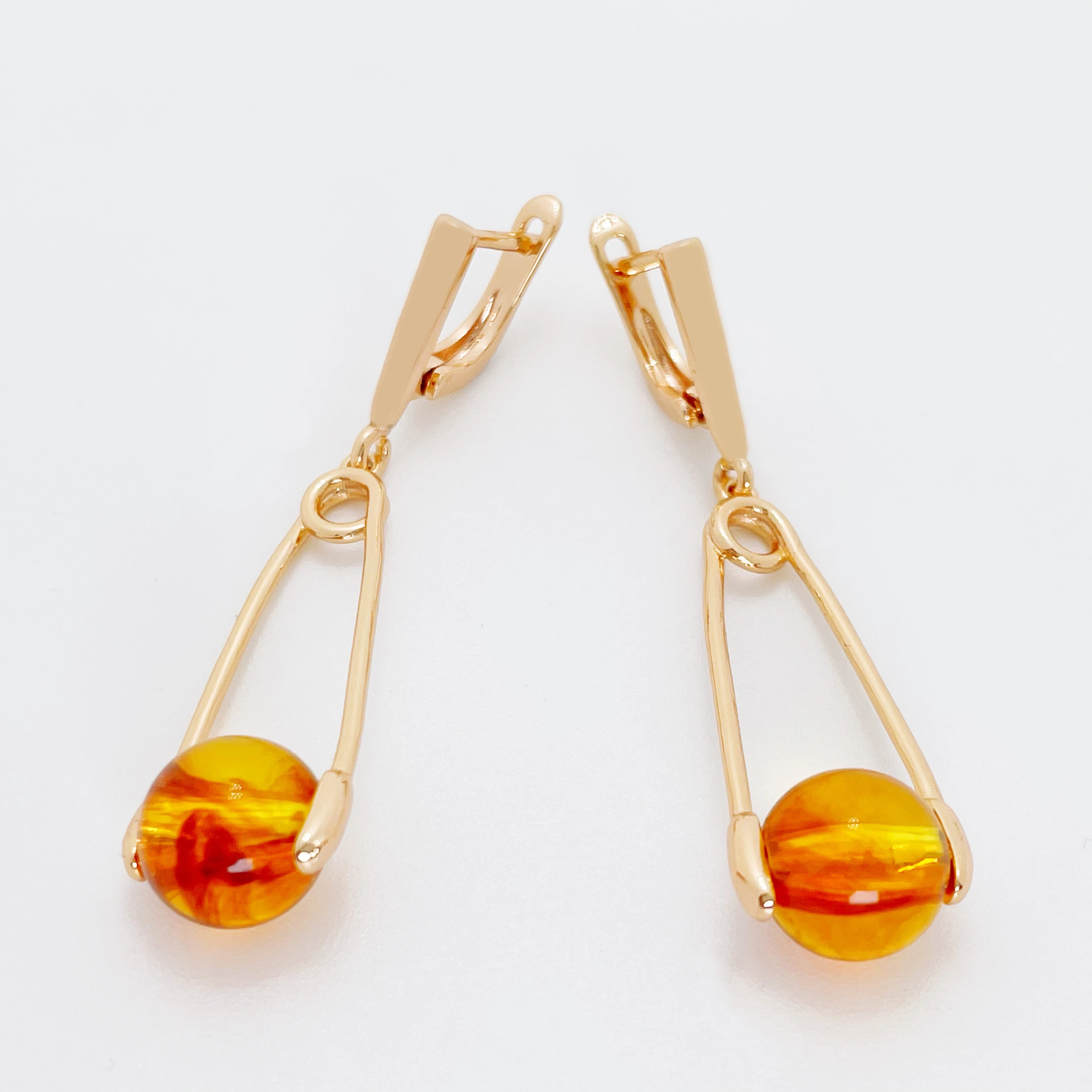 New Exclusive 585 Rose Gold Long Strand Synthesis Amber Dangle Earrings Women Temperament Fashion Wedding Unique Fine Jewelry