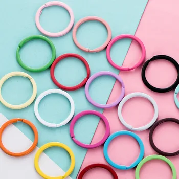 

Fashionable Men's and Women's Jewelry Color Painted Keyring Keychain Accessories