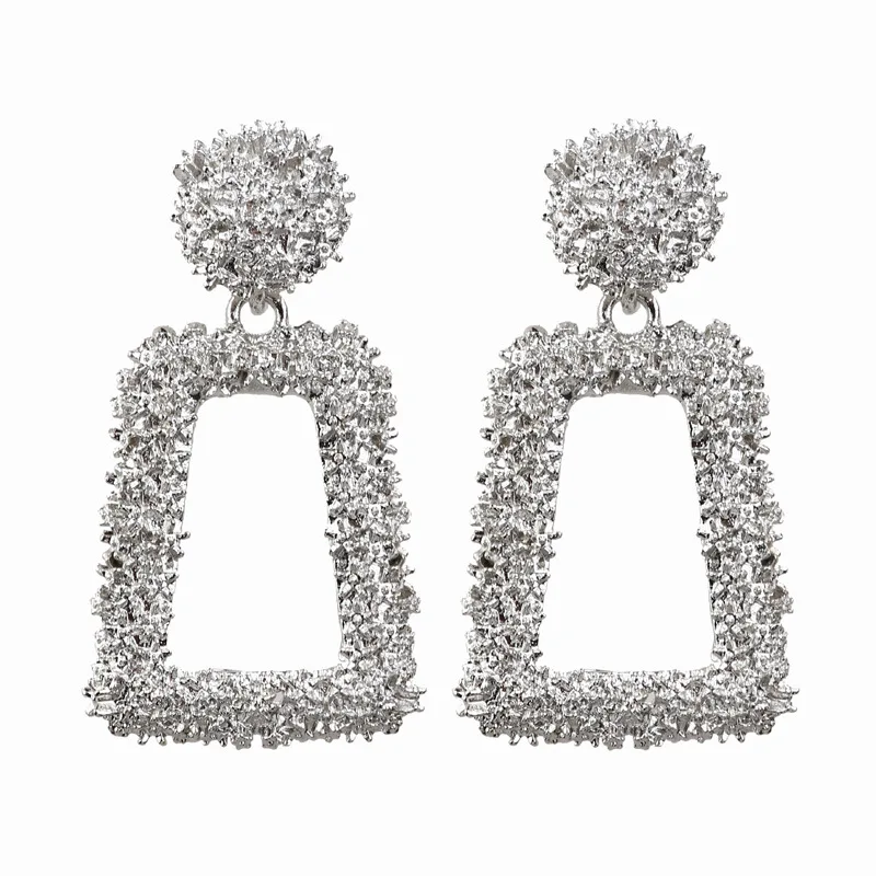 10601223237_1626211359