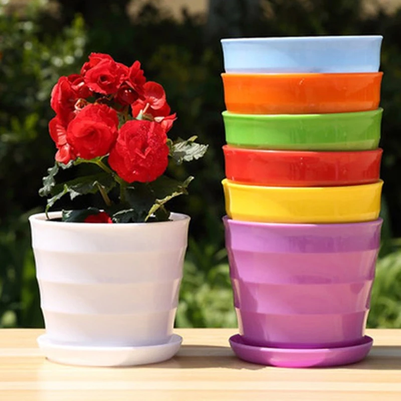 1Pcs Creative Solid Colourful Mini Round Plastic Plant Flower Pot Garden Home Office Decor Planter  (Color random)