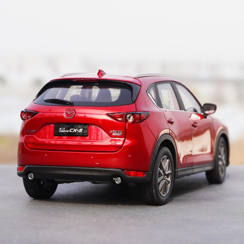 Модель автомобиля под давлением в масштабе 1:18 Mazda CX 5 Red SUV из сплава коллекция