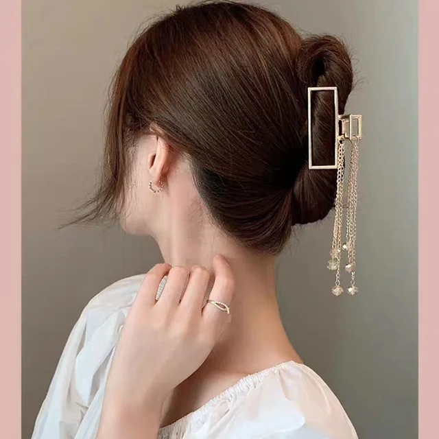 Bilandi 2021 New Metal Hair Claw Clips With Chain Tassel Glass Beads Butterfly Bow Dangle Hair Clips  For Women Hair Accessories hairpin-No 6