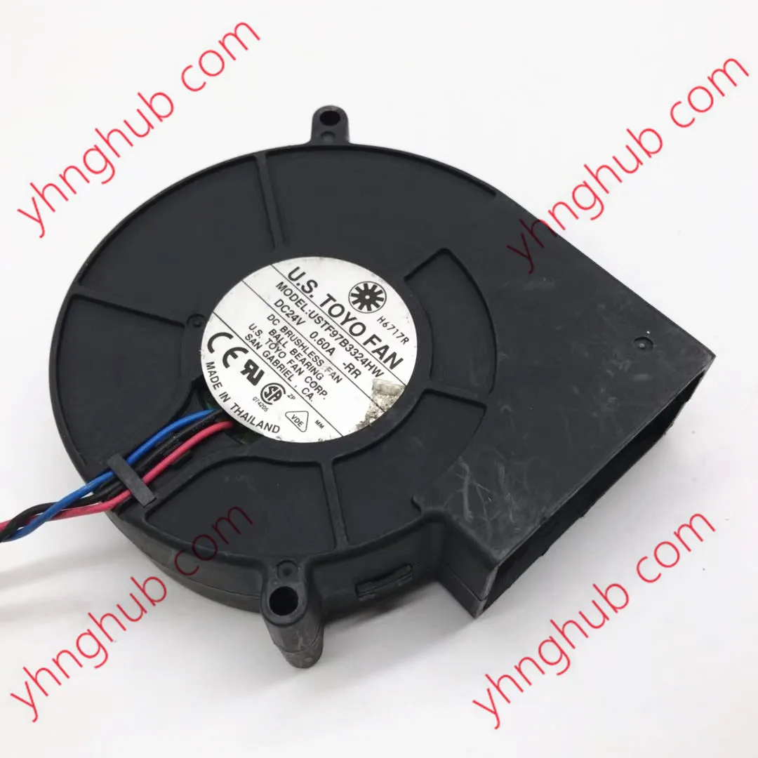 U. TOYO USTF97B3324HW RR DC 24V0.60A 97x97x33 мм 3-проводной Вентилятор охлаждения сервера |