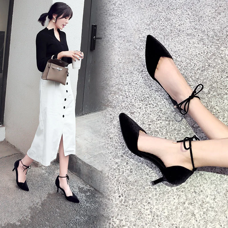 

What Women's 2019 New Style Hallow Gold Velvet Thin Heeled High-heeled Shoes Pointed-Toe Bandage Cloth Sandals Fashion Bandage C