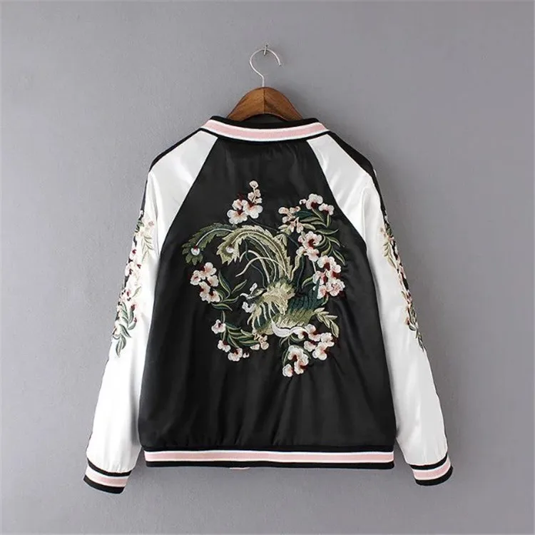 

Xc-84533 Reversible Stand Collar Long Sleeve Embroidered Jacket Women's