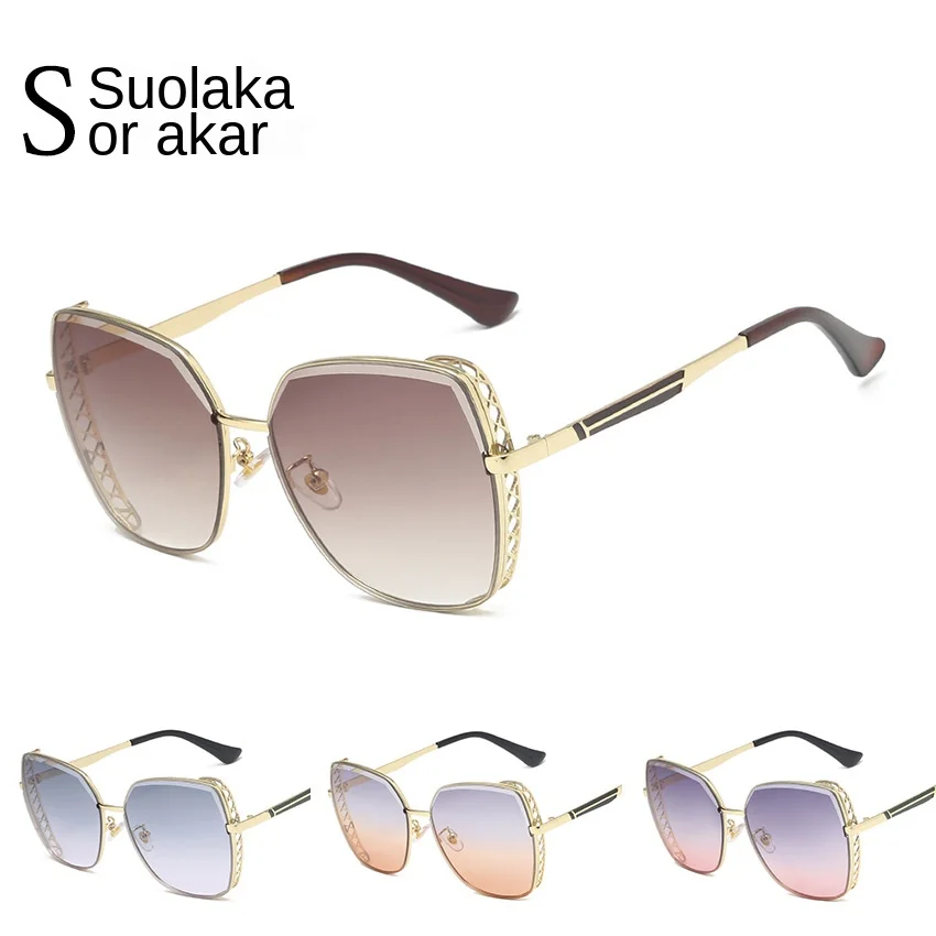 

Factory Direct Sales of New Square Punk Europe Ms. Sunglasses Trimming Mesh Cat's Eye shi suntyle yang Glasses 8162