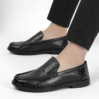

Men genuine leather summer casual shoes slip on male sneakers Shoes outdoor loafers men 2020 black men's shoes moccasins