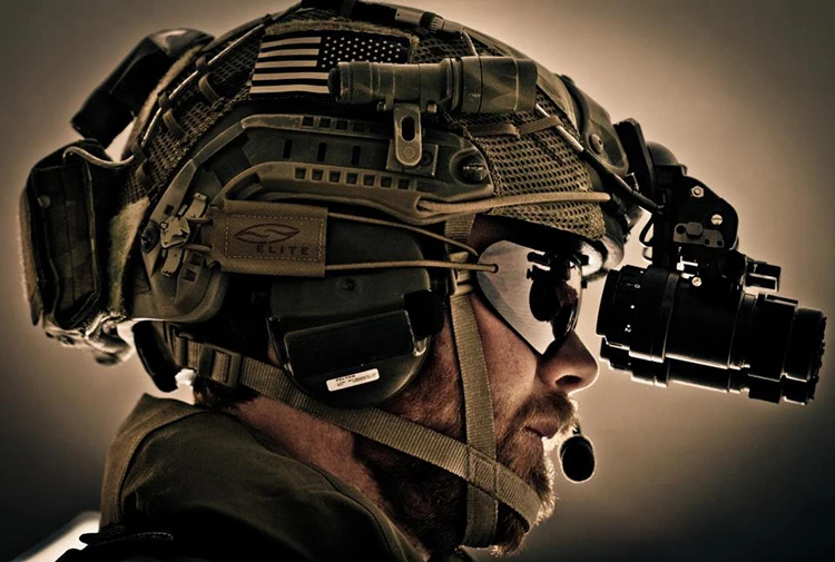 Casque tactique rapide léger ventilateur militaire casque de canon à eau lunettes spéciales guide casque de combat de camouflage Casque tactique rapide léger ventilateur militaire casque de canon à eau lunettes spéciales guide casque de combat de camouflage