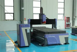 Alta qualidade de madeira cnc 3 eixos máquina roteador com forro ferramenta changer para artesanato sash compostas portões suspirar fazendo gravura em acrílico